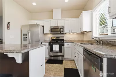 1335 E 51st Street, Tacoma, WA 98404 - Photo 7