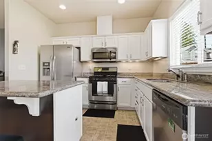 1335 E 51st St, Tacoma, WA 98404 - Photo 7