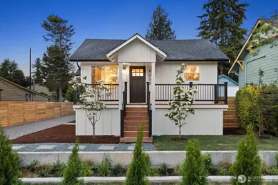 9553 Evanston Avenue N, Seattle, WA 98103 - Photo 1