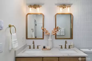 9553 Evanston Ave N, Seattle, WA 98103 - Photo 19