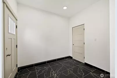 7544 Sandy Point Beach Road NE, Olympia, WA 98516 - Photo 19