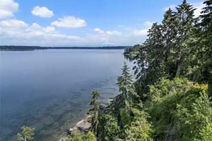 7544 Sandy Point Beach Road NE, Olympia, WA 98516 - Photo 3