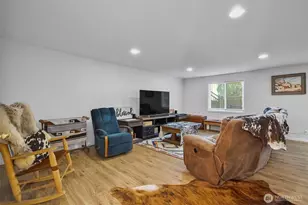 14799 Avon Allen Rd, Mount Vernon, WA 98273 - Photo 9