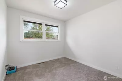 262 N Earl Road, Moses Lake, WA 98837 - Photo 11