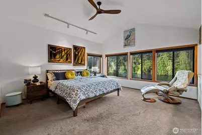 1024 Mountain View Boulevard S, Spanaway, WA 98387 - Photo 17