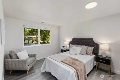 3310 220th Avenue SE, Sammamish, WA 98075 - Photo 21