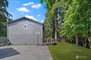 3310 220th Ave SE, Sammamish, WA 98075 - Photo 31