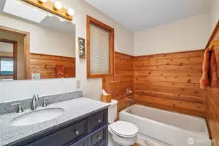 4181 Eagle Ridge Dr, Camano Island, WA 98282 - Photo 15