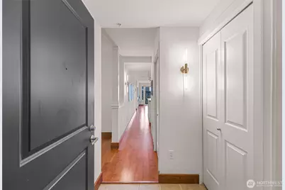 2607 Western Avenue #1203, Seattle, WA 98121 - Photo 3