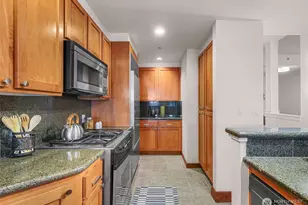 2607 Western Ave, Seattle, WA 98121 - Photo 15