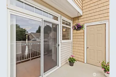 5400 Harbour Pointe Boulevard #A202, Mukilteo, WA 98275 - Photo 9