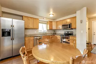 3109 L St NE, Auburn, WA 98002 - Photo 11