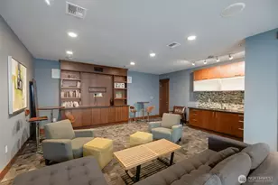 4547 8th Ave NE, Seattle, WA 98105 - Photo 3