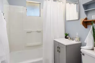 16022 11th Ave SW, Burien, WA 98166 - Photo 15