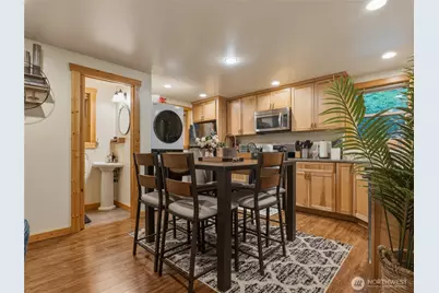 7482 Miller Way, Deming, WA 98244 - Photo 9