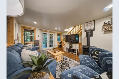 7482 Miller Way, Deming, WA 98244 - Photo 3