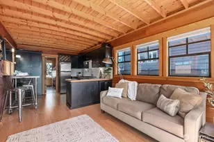 1900 Westlake Ave N, Seattle, WA 98109 - Photo 15