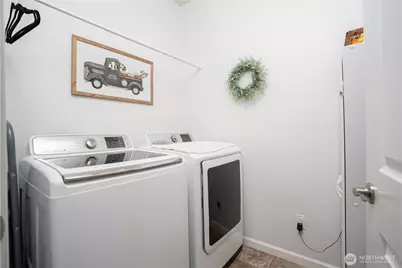 386 Grennan Lane N, Enumclaw, WA 98022 - Photo 15