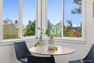 331 NE 53rd St, Seattle, WA 98105 - Photo 15
