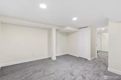331 NE 53rd Street, Seattle, WA 98105 - Photo 35