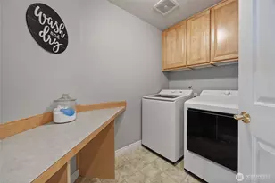 12811 SE 302nd St, Auburn, WA 98092 - Photo 11
