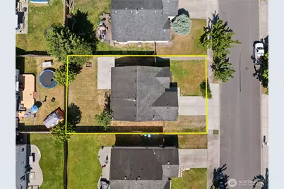 305 Nelsen Street NE, Orting, WA 98360 - Photo 25