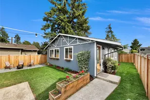 9020 13th St NE, Lake Stevens, WA 98258 - Photo 1