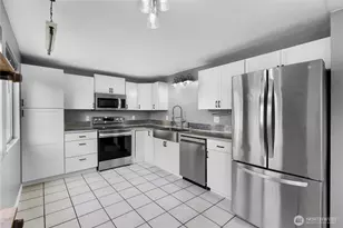 9020 13th St NE, Lake Stevens, WA 98258 - Photo 19