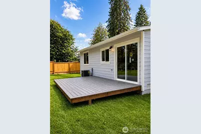 3252 Herren Avenue, Bremerton, WA 98310 - Photo 3
