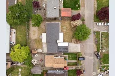 2231 Eastview Avenue NE, Bremerton, WA 98310 - Photo 21
