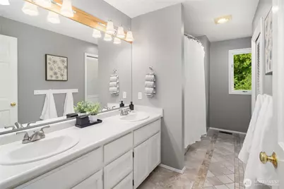 24520 NE 11th Place, Sammamish, WA 98074 - Photo 25