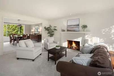24520 NE 11th Place, Sammamish, WA 98074 - Photo 3