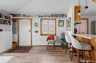 2727 Fairview Ave E, Seattle, WA 98102 - Photo 11