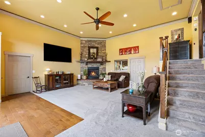 2049 Sleepy Hollow Road, Wenatchee, WA 98801 - Photo 7