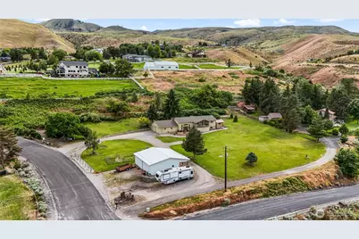 2049 Sleepy Hollow Road, Wenatchee, WA 98801 - Photo 37
