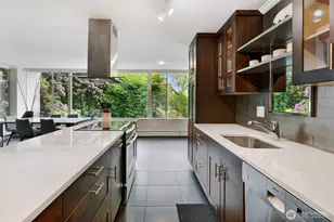 2040 43rd Ave E, Seattle, WA 98112 - Photo 9