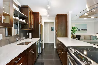 2040 43rd Avenue E #201, Seattle, WA 98112 - Photo 13