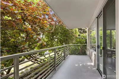2040 43rd Avenue E #201, Seattle, WA 98112 - Photo 17