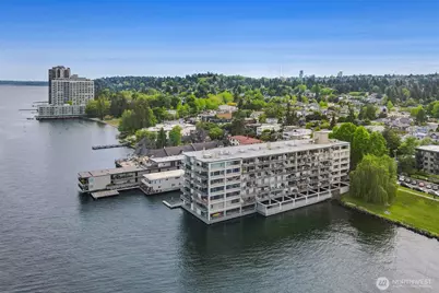2040 43rd Avenue E #201, Seattle, WA 98112 - Photo 31