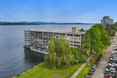2040 43rd Avenue E #201, Seattle, WA 98112 - Photo 29