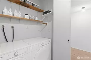 10823 Glen Acres Dr S, Seattle, WA 98168 - Photo 23