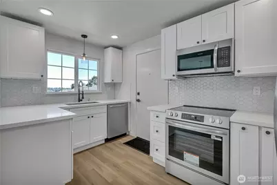 3425 S 176th Street #212, SeaTac, WA 98188 - Photo 11
