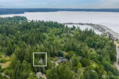 15104 Sunrise Drive NE, Bainbridge Island, WA 98110 - Photo 23