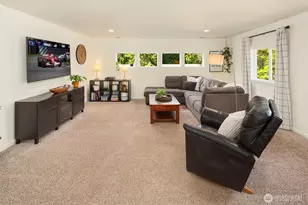 17371 NE 160th St, Woodinville, WA 98072 - Photo 19