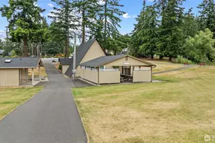 256 Scotland Dr, Camano Island, WA 98282 - Photo 31