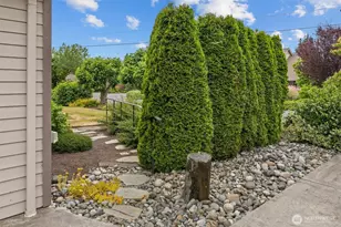 256 Scotland Dr, Camano Island, WA 98282 - Photo 25