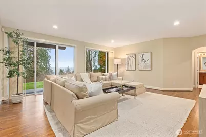 2211 204th Place NE, Sammamish, WA 98074 - Photo 35
