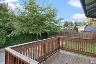 2043 NE Ridgewood Dr, Poulsbo, WA 98370 - Photo 33