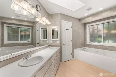 2226 35th St NW, Gig Harbor, WA 98335 - Photo 19