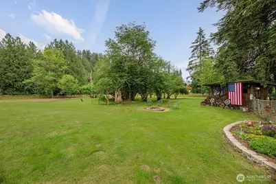 221 Russell Road, Snohomish, WA 98290 - Photo 35